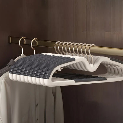 Non-Slip Plastic Hanger with Metal Hook