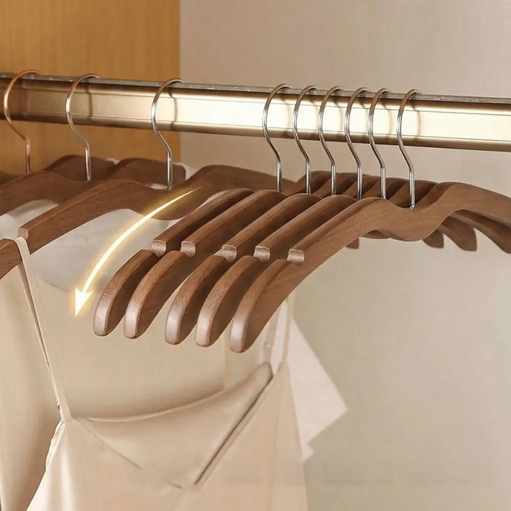 2-Piece Shoulder Protecting Wood Short Neck Hangers