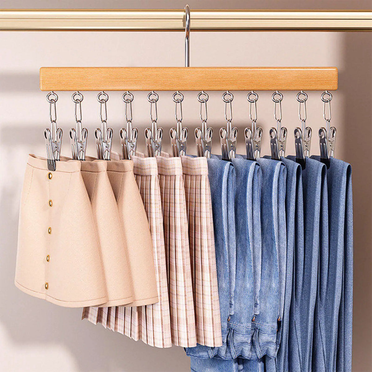 Wood Clothes Hanger Organizer with 12 Hanging Metal Clips